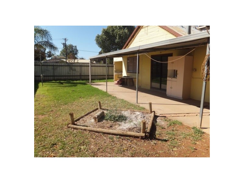 27 Davis Street, BOULDER, Kalgoorlie WA 6430