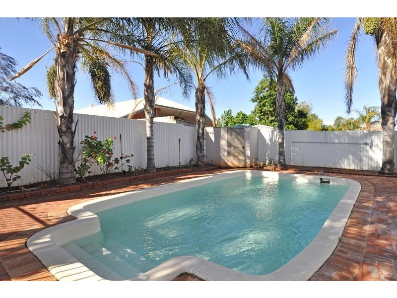 9 Paddington Drive, HANNANS, Kalgoorlie WA 6430