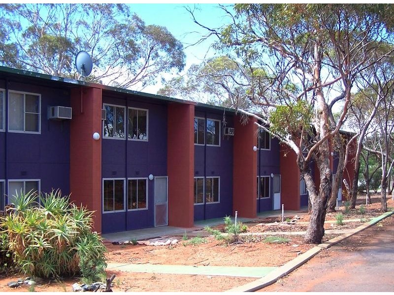 2/5 Doolette Street, Kambalda East WA 6442