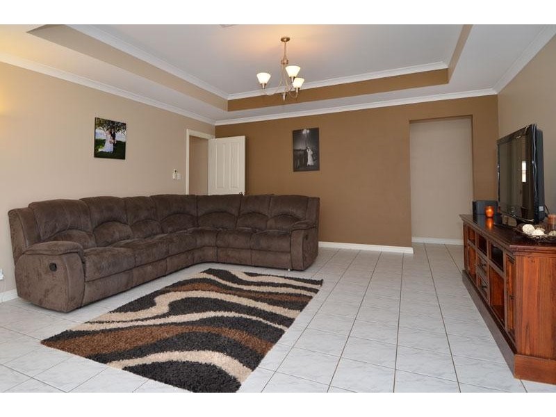 41 Smythe Drive, Broadwood WA 6430