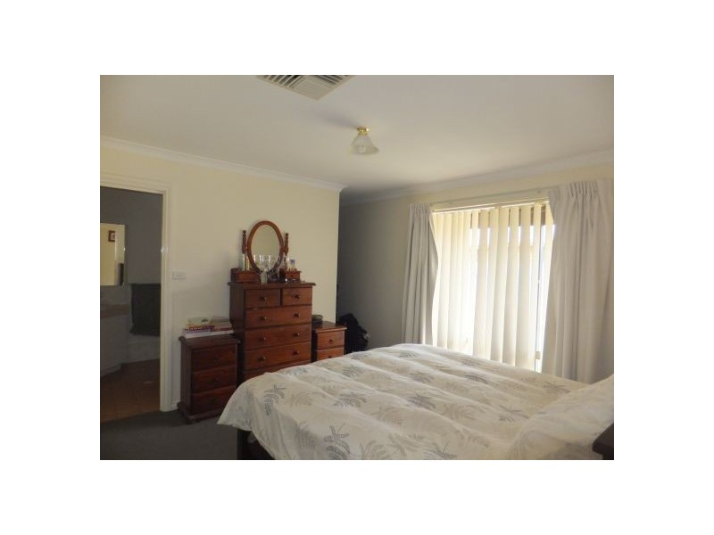 33B Longmore Parade, BROADWOOD, Kalgoorlie WA 6430