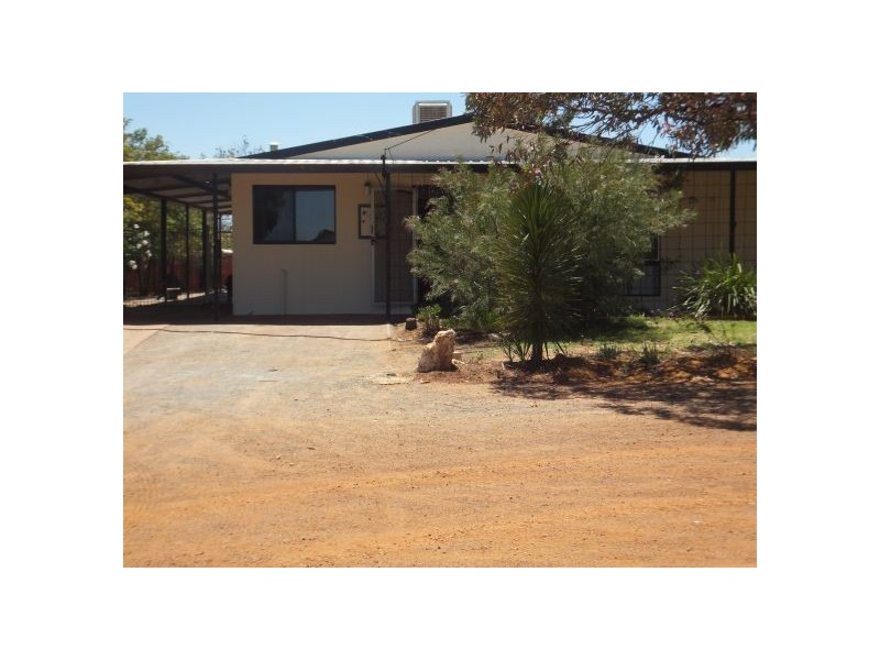 100 Lindsay Street, Coolgardie WA 6429