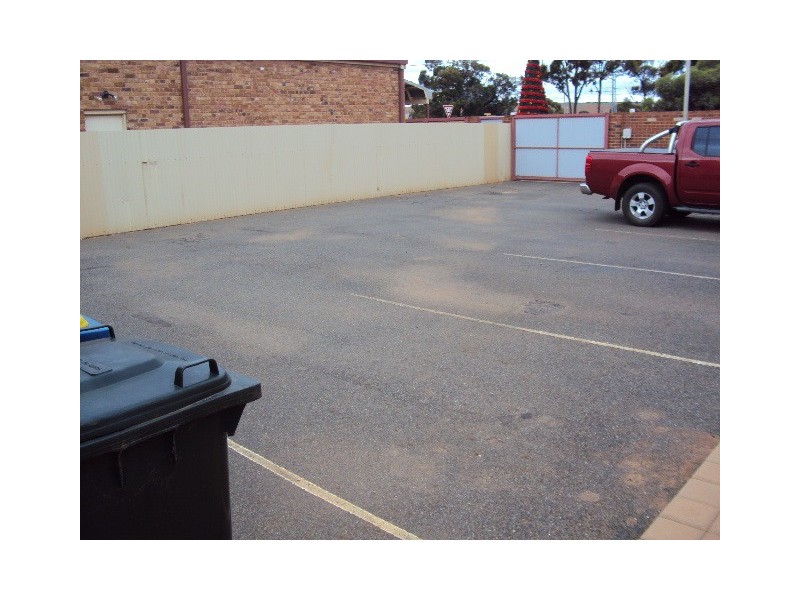 5/2 Burt Street, Kalgoorlie WA 6430