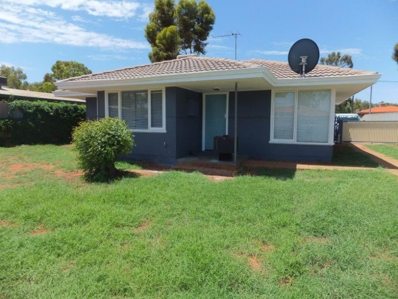 24 Belgravia Place, South Kalgoorlie WA 6430