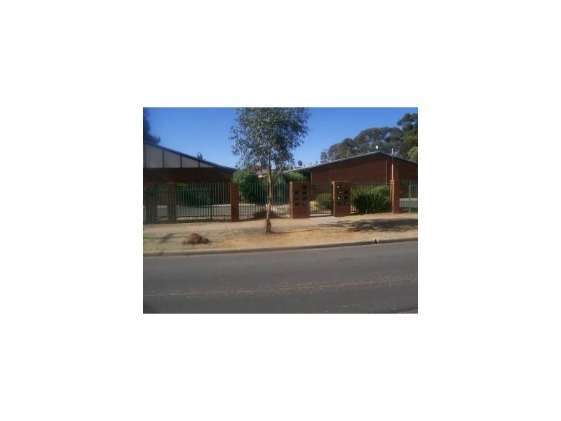 3/11 Piesse Street, Boulder WA 6432