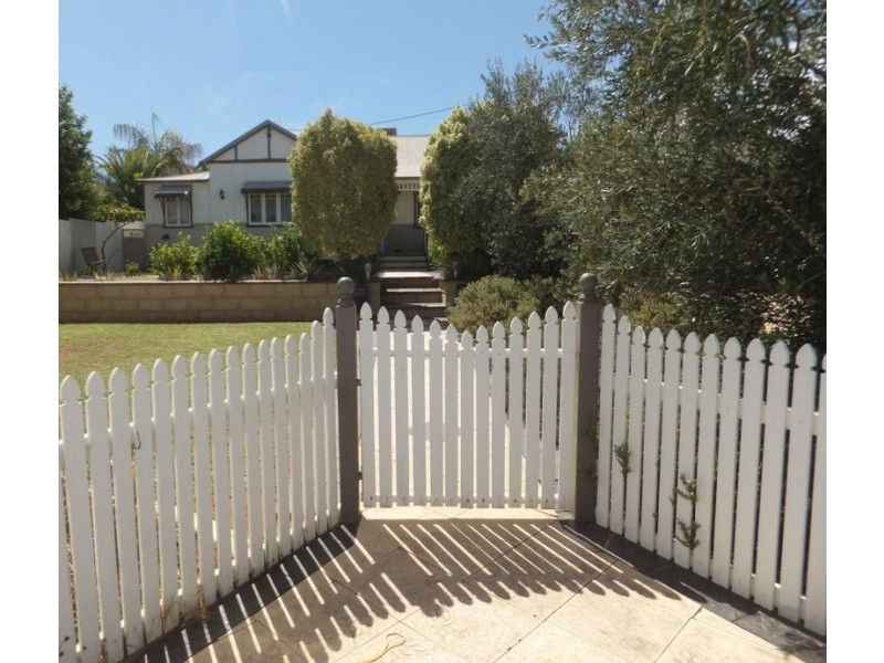 30 Lewis Street, LAMINGTON, Kalgoorlie WA 6430