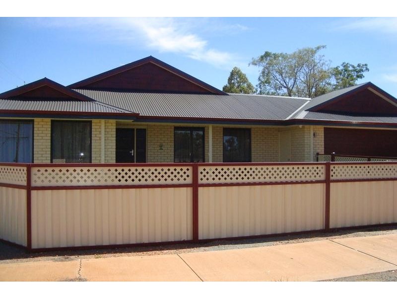 231 Wittenoom Street, Victory Heights WA 6432