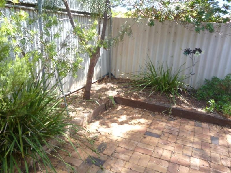 40b Marshall Street, West Lamington WA 6430
