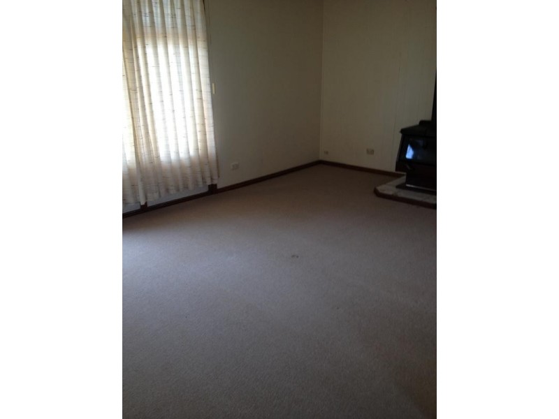 84 Shaw Street, Coolgardie WA 6429