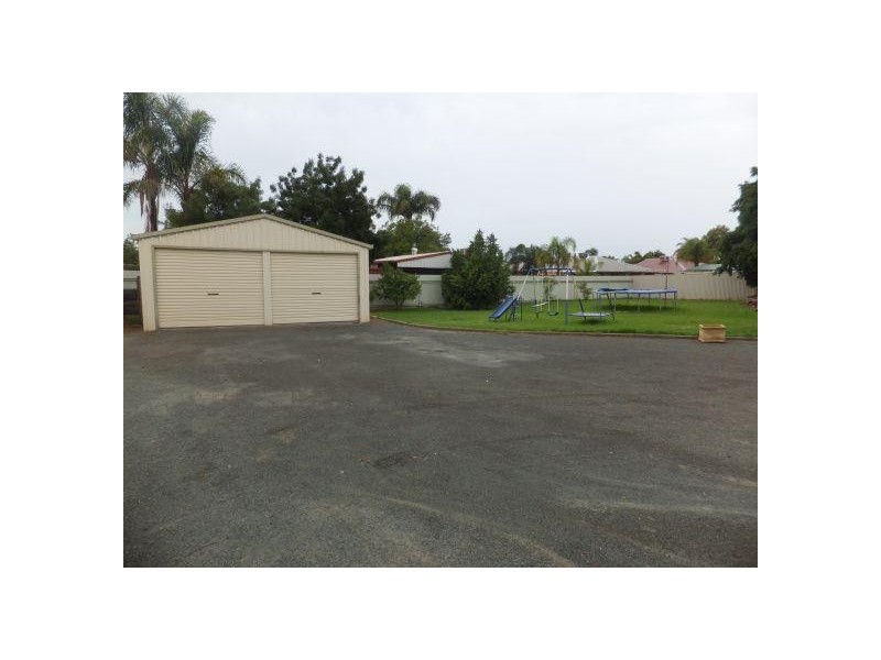 6 Mosconi Circle, Somerville WA 6430