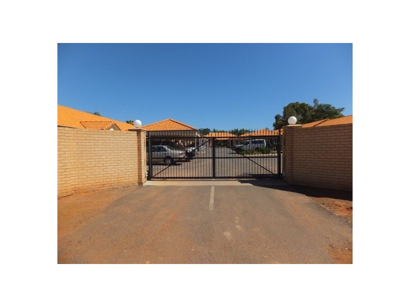 9/10 Great Eastern Highway, Somerville WA 6430