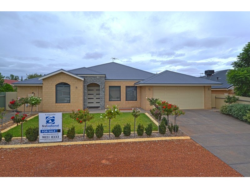 6 Berry Way, Broadwood WA 6430