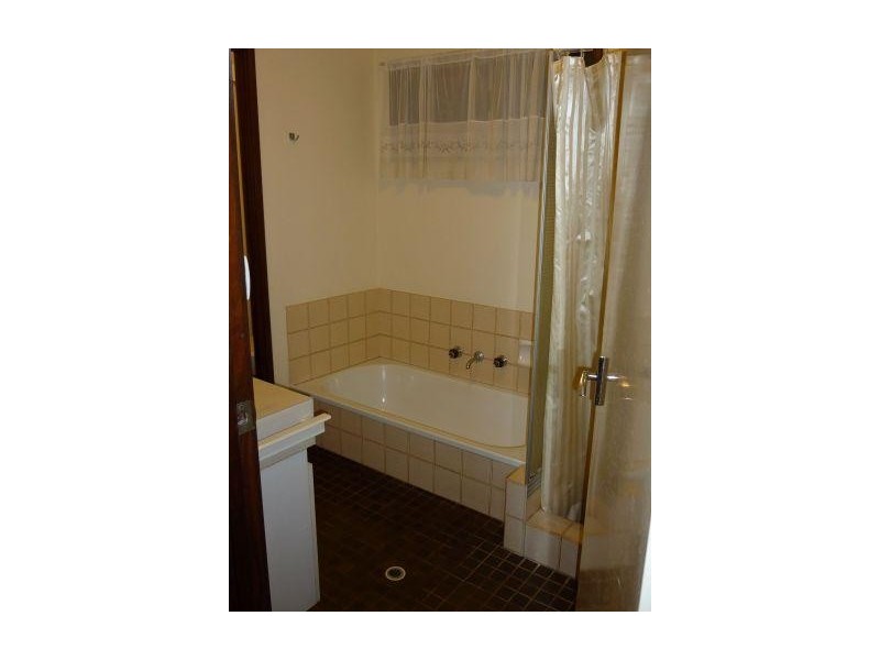 53 Hoover Street, Leonora WA 6438