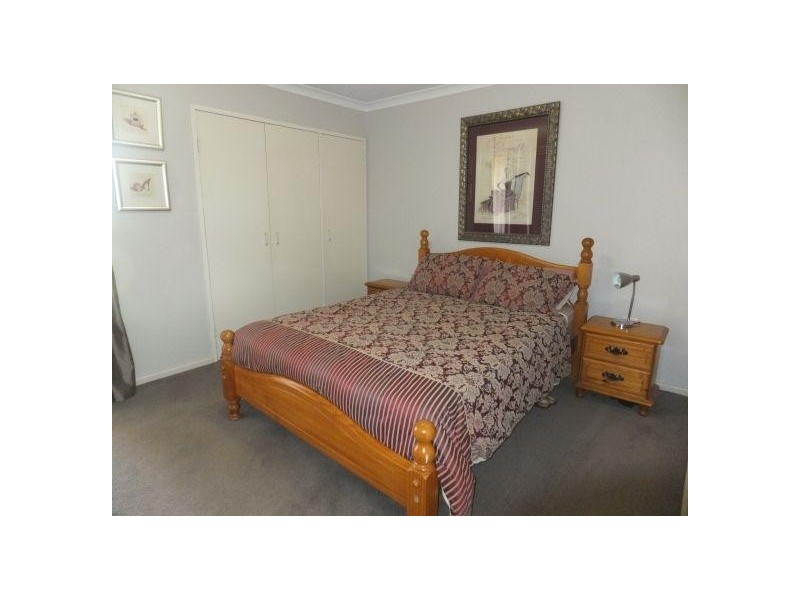 2 Holroyd Way, Boulder WA 6432