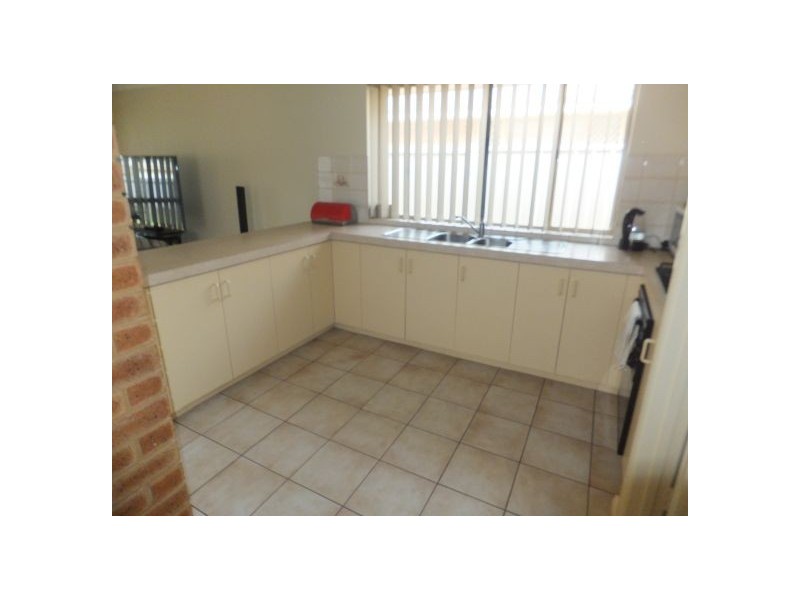 150A Moran Street, Victory Heights WA 6432