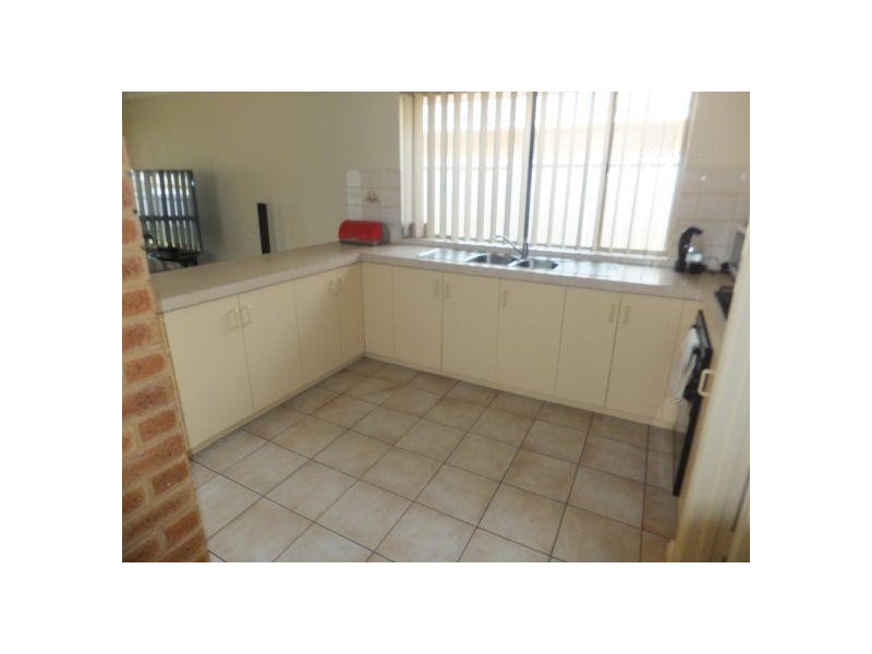 150a Moran Street, Victory Heights WA 6432