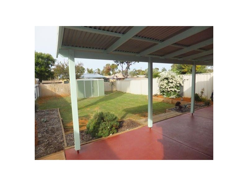 150a Moran Street, Victory Heights WA 6432