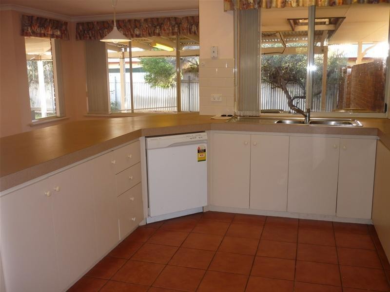 18 Chapman Drive, Somerville WA 6430