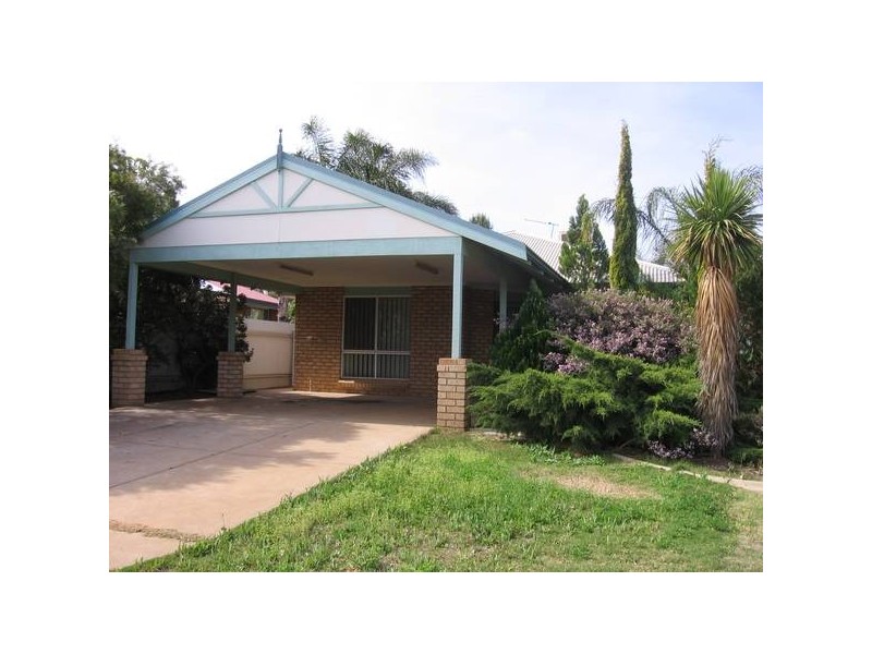 4A Riverina Way, Kalgoorlie WA 6430