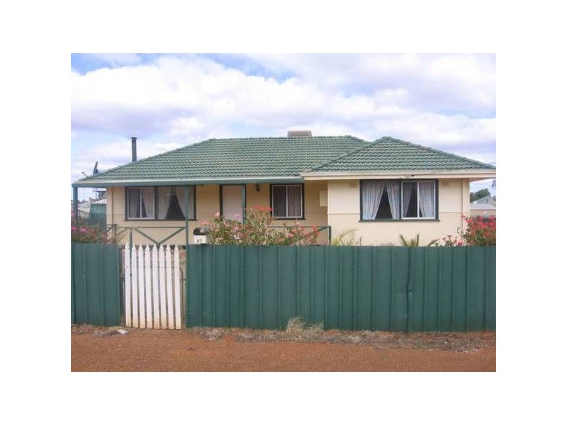 67 Lindsay Street, Coolgardie WA 6429