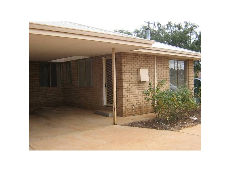 1/37 Sylvester Street, Coolgardie WA 6429