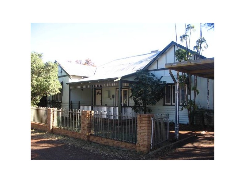 42 Hinemoa Street, Kalgoorlie WA 6430