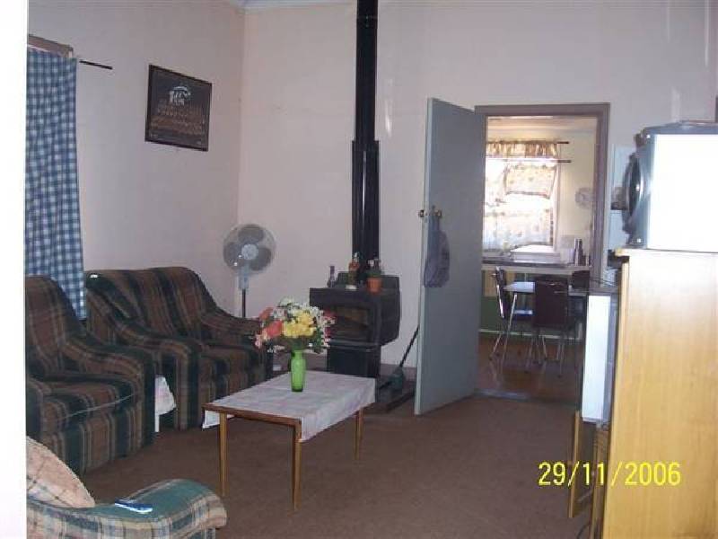 87 Forrest Street, Coolgardie WA 6429