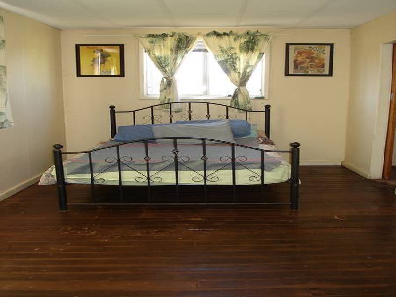 Outram Street, Boulder WA 6432