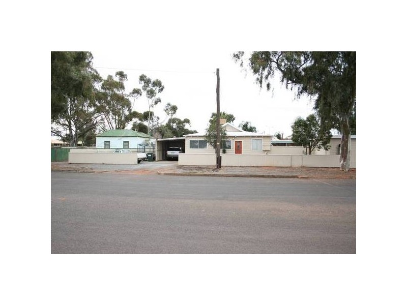 1 Oswald Street, Kalgoorlie WA 6430
