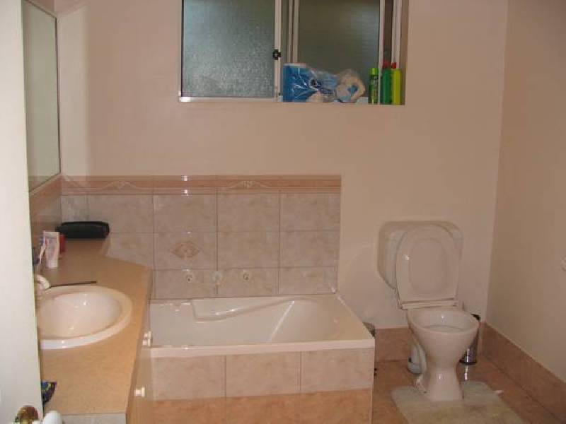 2/44 Azamor Drive, Kalgoorlie WA 6430