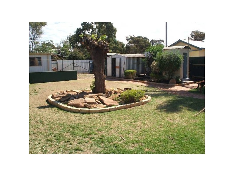 90 Addis Street, Lamington WA 6430