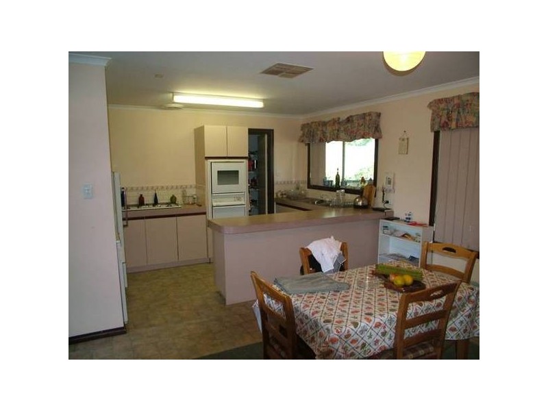 Lionel Street, Boulder WA 6432