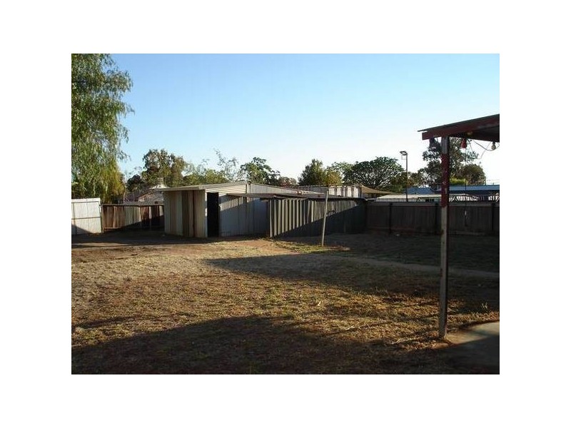 108 Davis Street, Boulder WA 6432