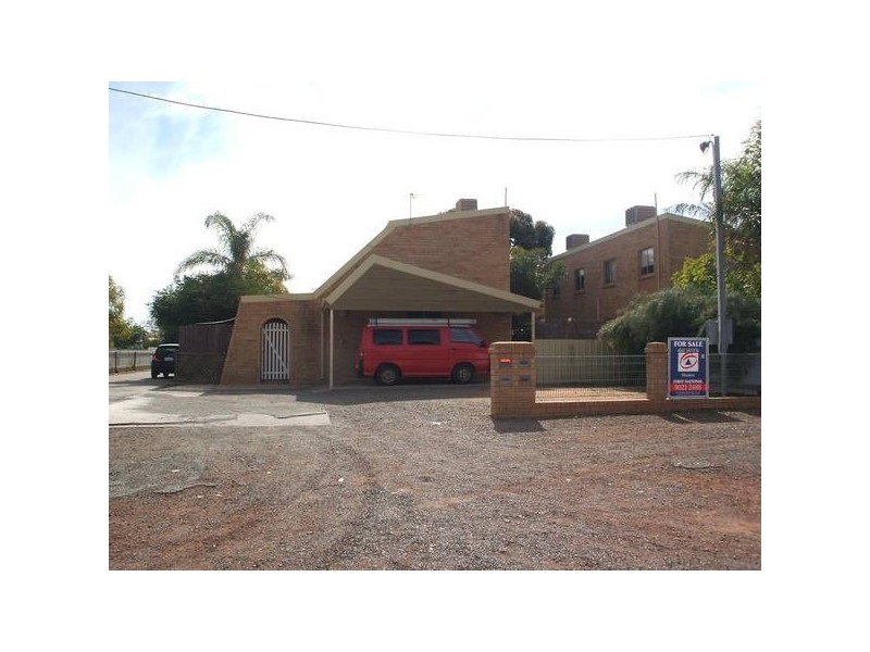 2/4 Carrington Street, Kalgoorlie WA 6430