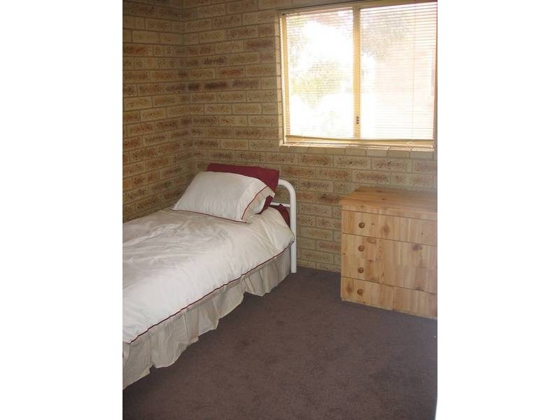 2/4 Carrington Street, Kalgoorlie WA 6430