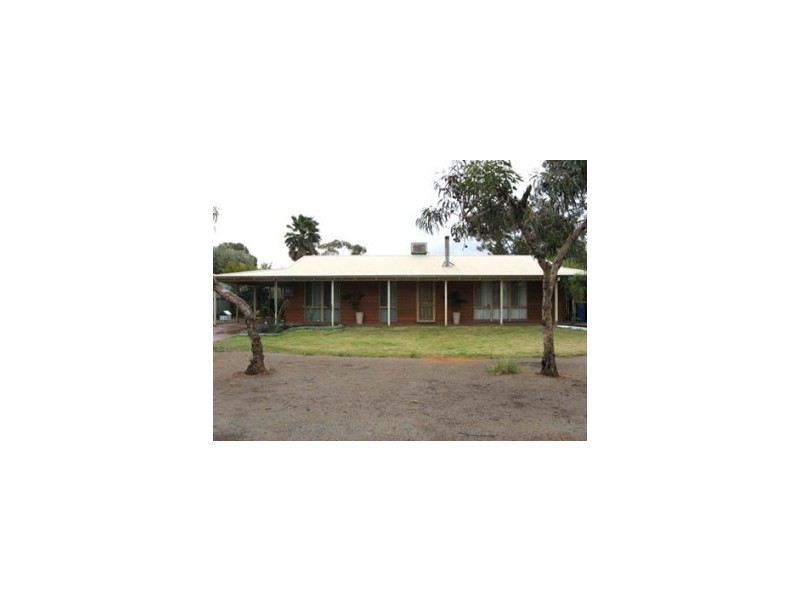 14 Holroyd Way, Boulder WA 6432