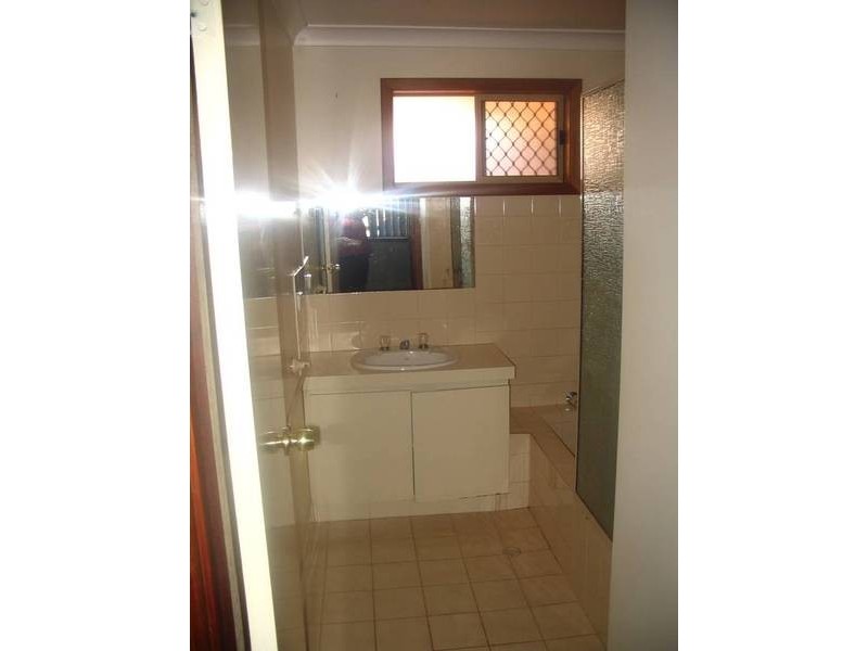 2/9 Mclaren Street, Boulder WA 6432