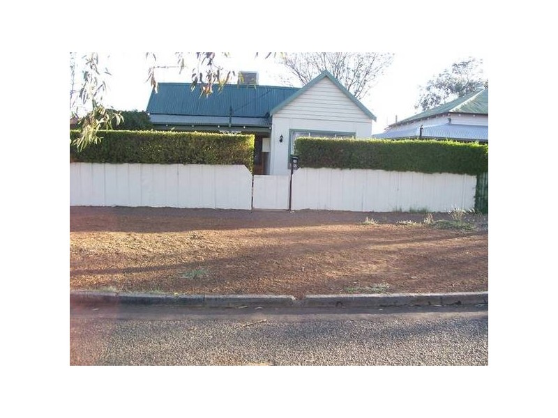 28 Rhodes Street, Kalgoorlie WA 6430