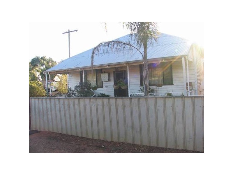 31 Broadarrow Road, Kalgoorlie WA 6430
