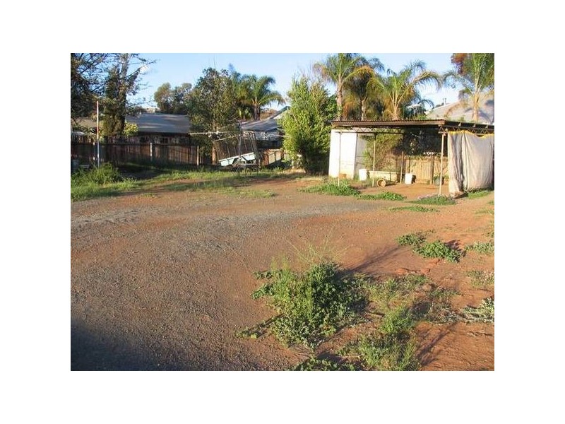 31 Broadarrow Road, Kalgoorlie WA 6430