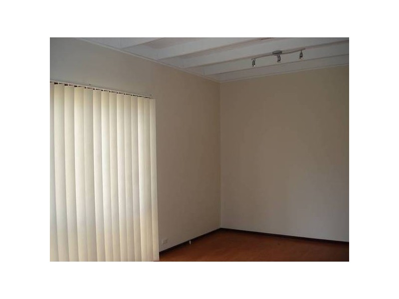 12 Holmes Street, Boulder WA 6432