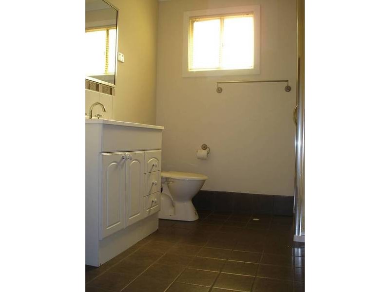 12 Holmes Street, Boulder WA 6432