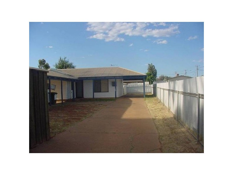 3/103 Hopkins Street, Boulder WA 6432