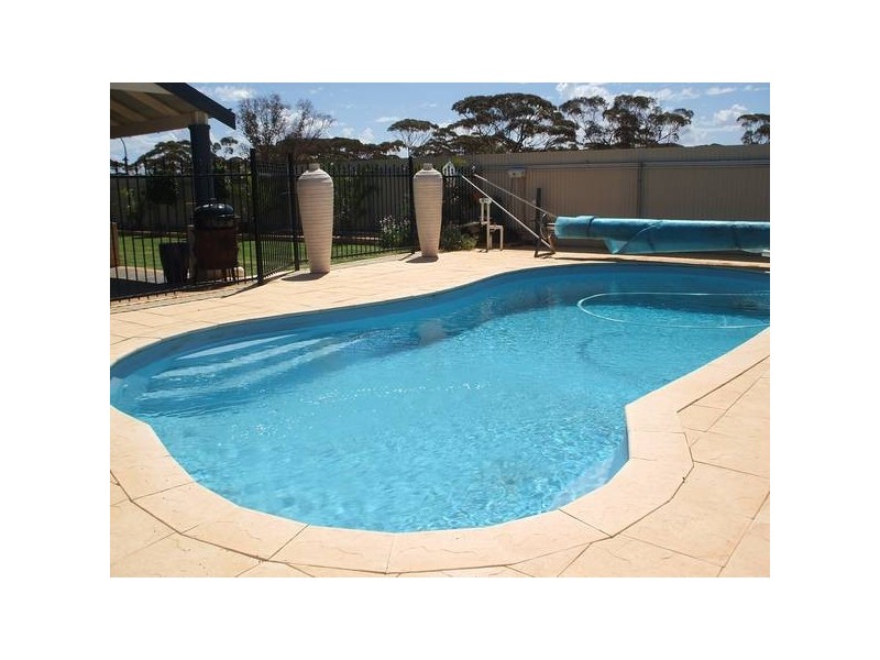 24 Sobota Street, Kalgoorlie WA 6430