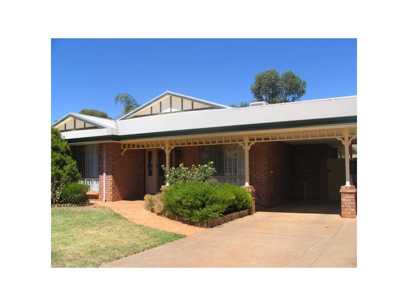 15 Goongarri Way, Hannans WA 6430