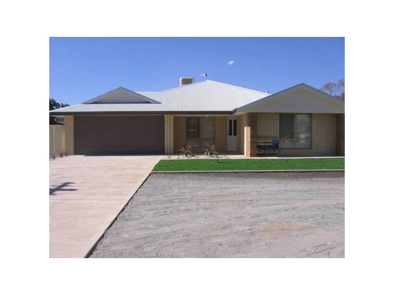1/129 Moran Street, Boulder WA 6432