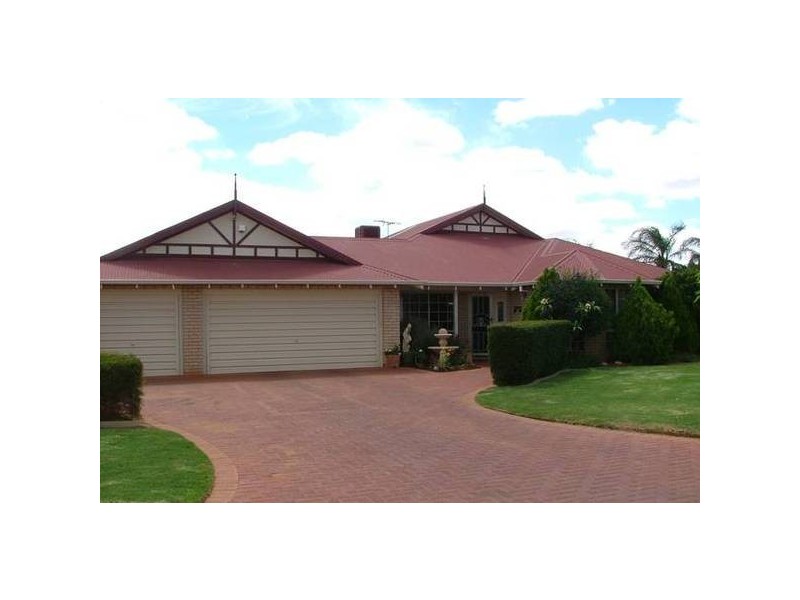 6 Langley Place, Kalgoorlie WA 6430