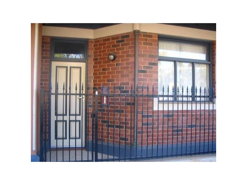 2/2 Burt Street, Boulder WA 6432