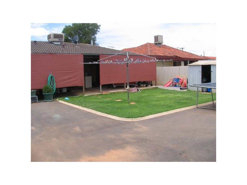 18 Starlight Place, Boulder WA 6432