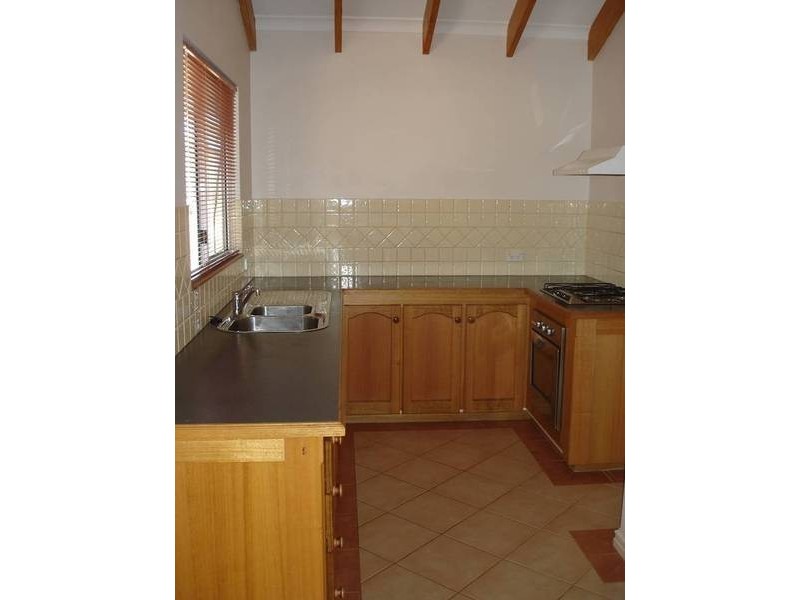 8B Hewitt Street, Kalgoorlie WA 6430